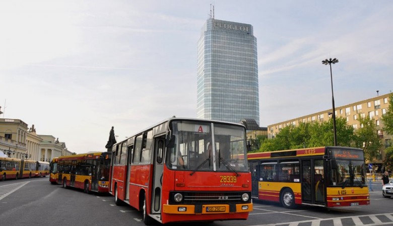 Odjechane Wesele Trójmiasto - Na wesele:<br> AUTOBUS IKARUS